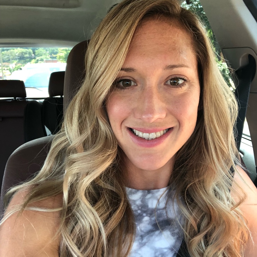 Meet your Posher, Kelly